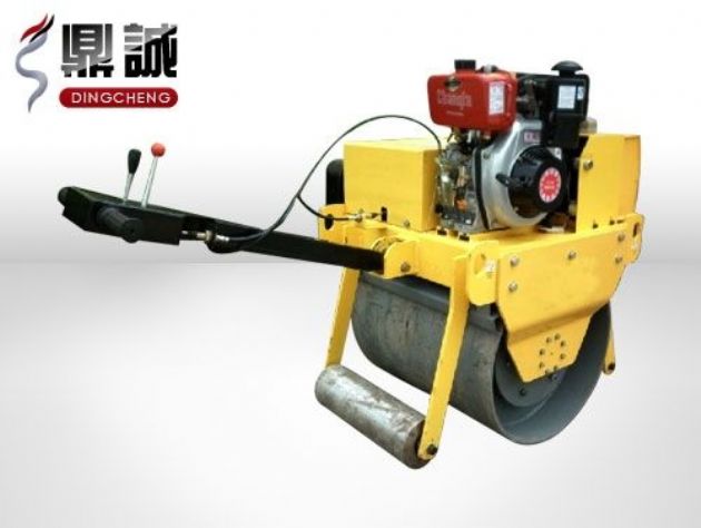 點(diǎn)擊查看詳細(xì)信息<br>標(biāo)題：重型手扶式單鋼輪壓路機(jī) 閱讀次數(shù)：13659