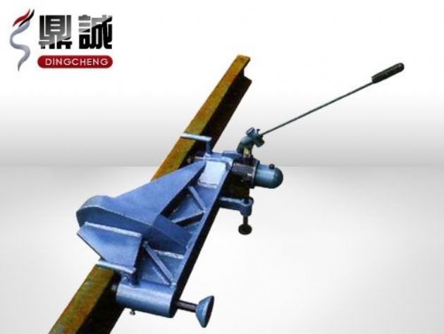 點擊查看詳細信息<br>標題：水平液壓彎軌機 閱讀次數：5045