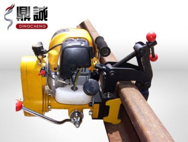 點擊查看詳細信息<br>標題：內燃鋼軌鉆孔機 閱讀次數：4891